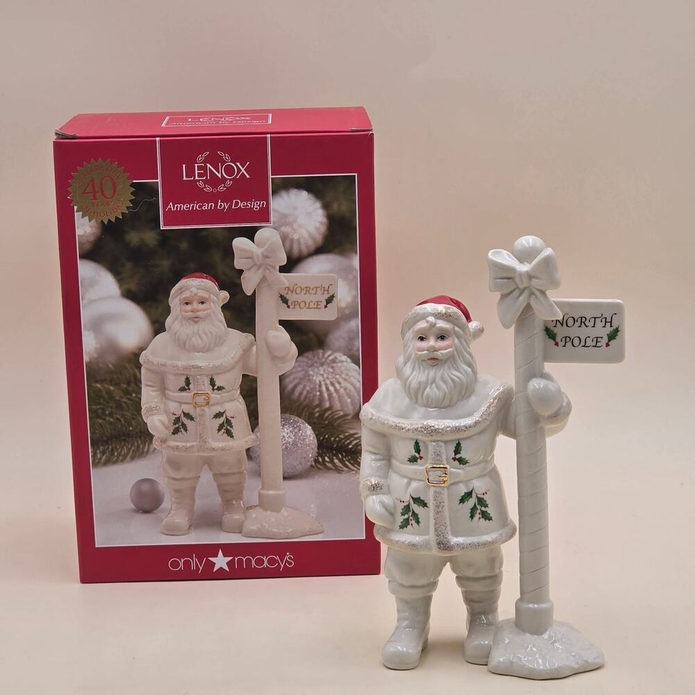 Lenox Holiday North Pole Santa Porcelain Figurine 847076 24k Gold Trim 8.25" Box